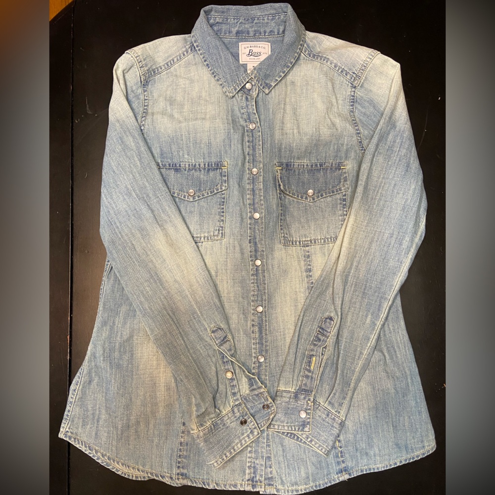 G.H. Bass & Co Long Sleeve Denim Button Down Shirt